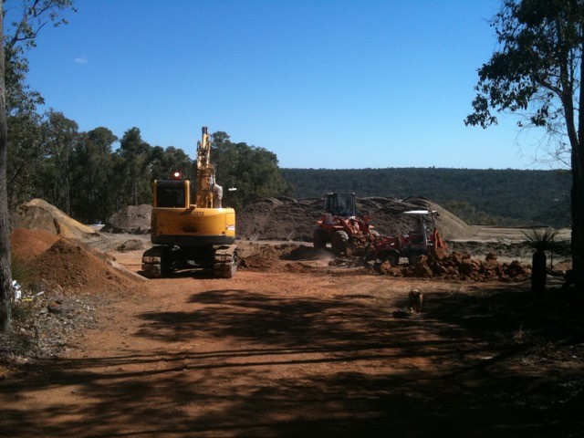 earthmoving contractors perth