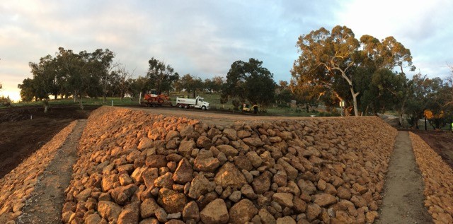 retaining wall construction perth